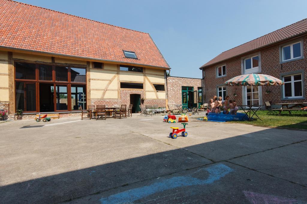 B&B 'T Maanhof Gingelom ภายนอก รูปภาพ